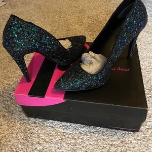 Michael Antonio holiday heels